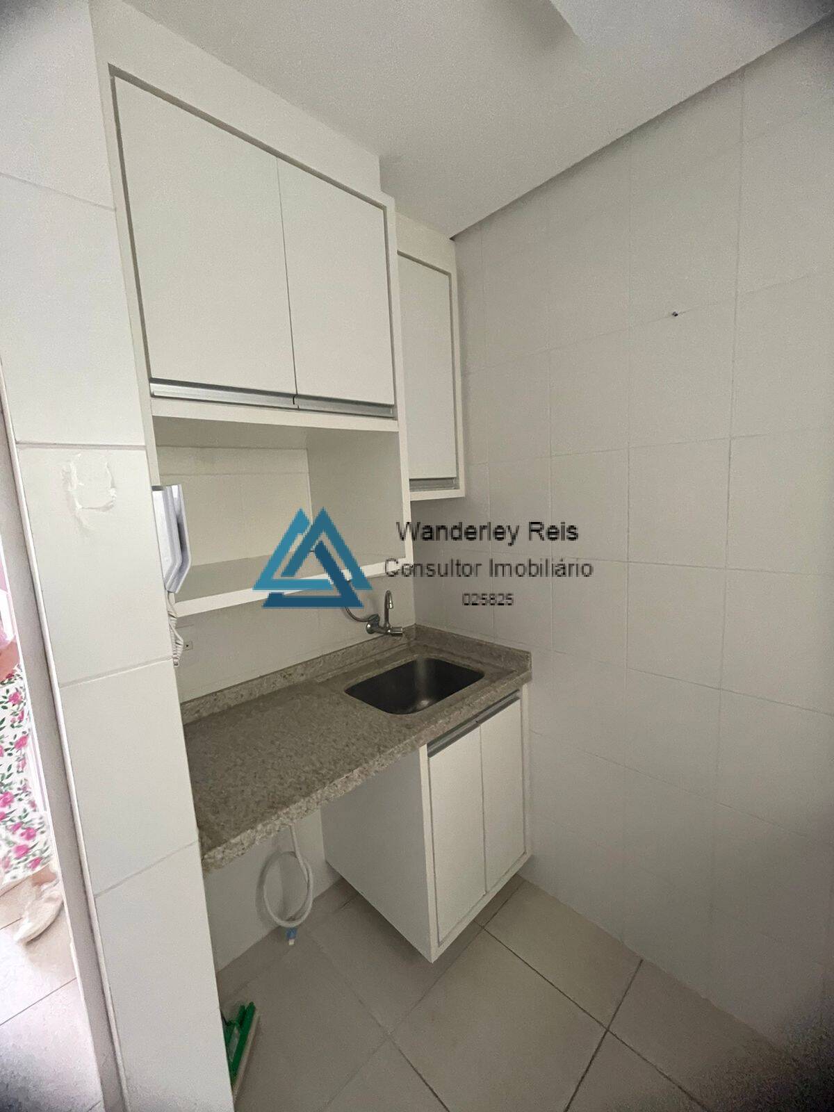 Apartamento à venda com 2 quartos, 60m² - Foto 12